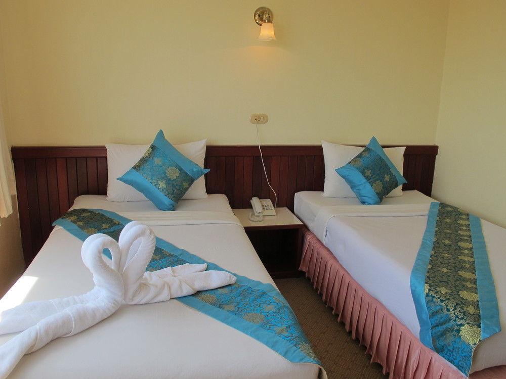 Chumphon Palace Hotel Exterior foto